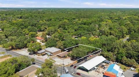 Photo of 12300 SE 135th Avenue, Ocklawaha, FL 32179 (MLS # OM723353)