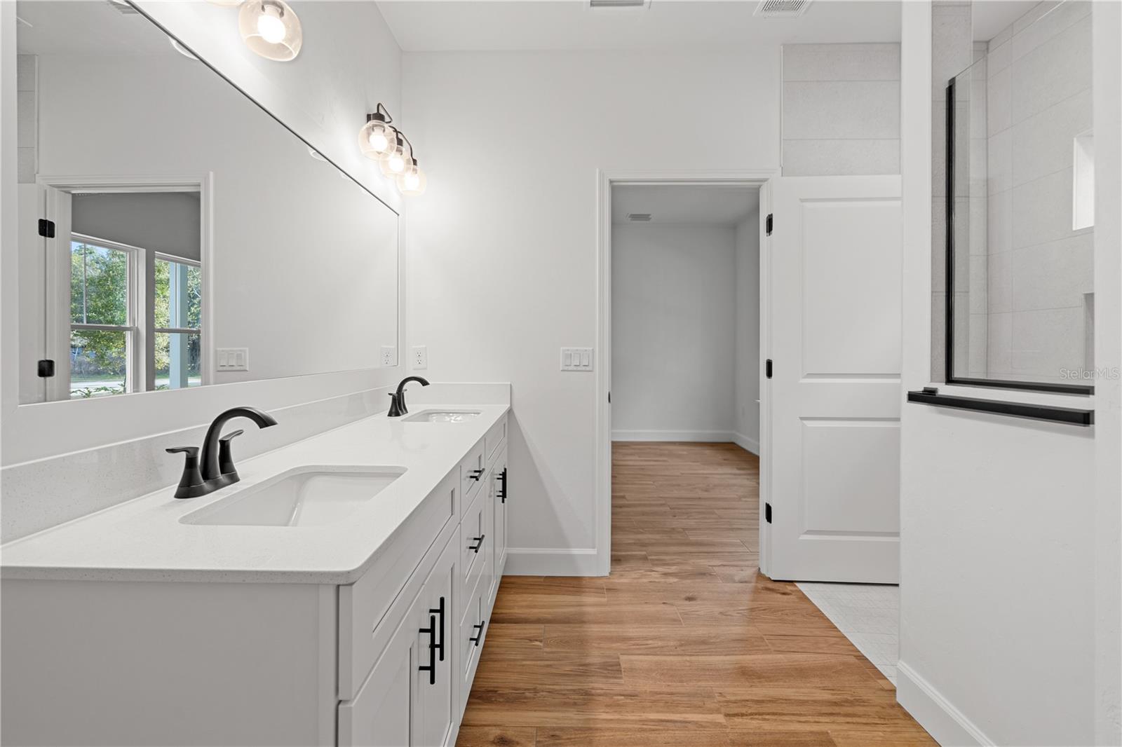 ALOMA ESTATES - Residential