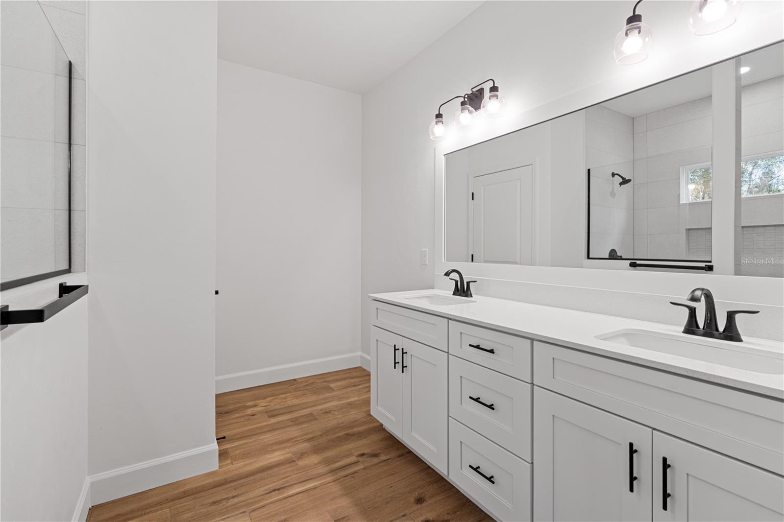 ALOMA ESTATES - Residential