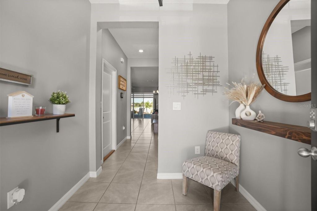 Photo of 170 Mangrove Shade Circle, Apollo Beach, FL 33572 (MLS # O6334209)