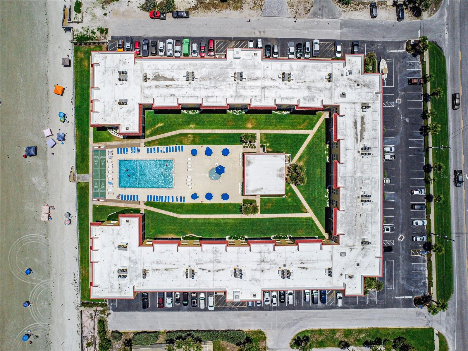 POINT EAST - Residential