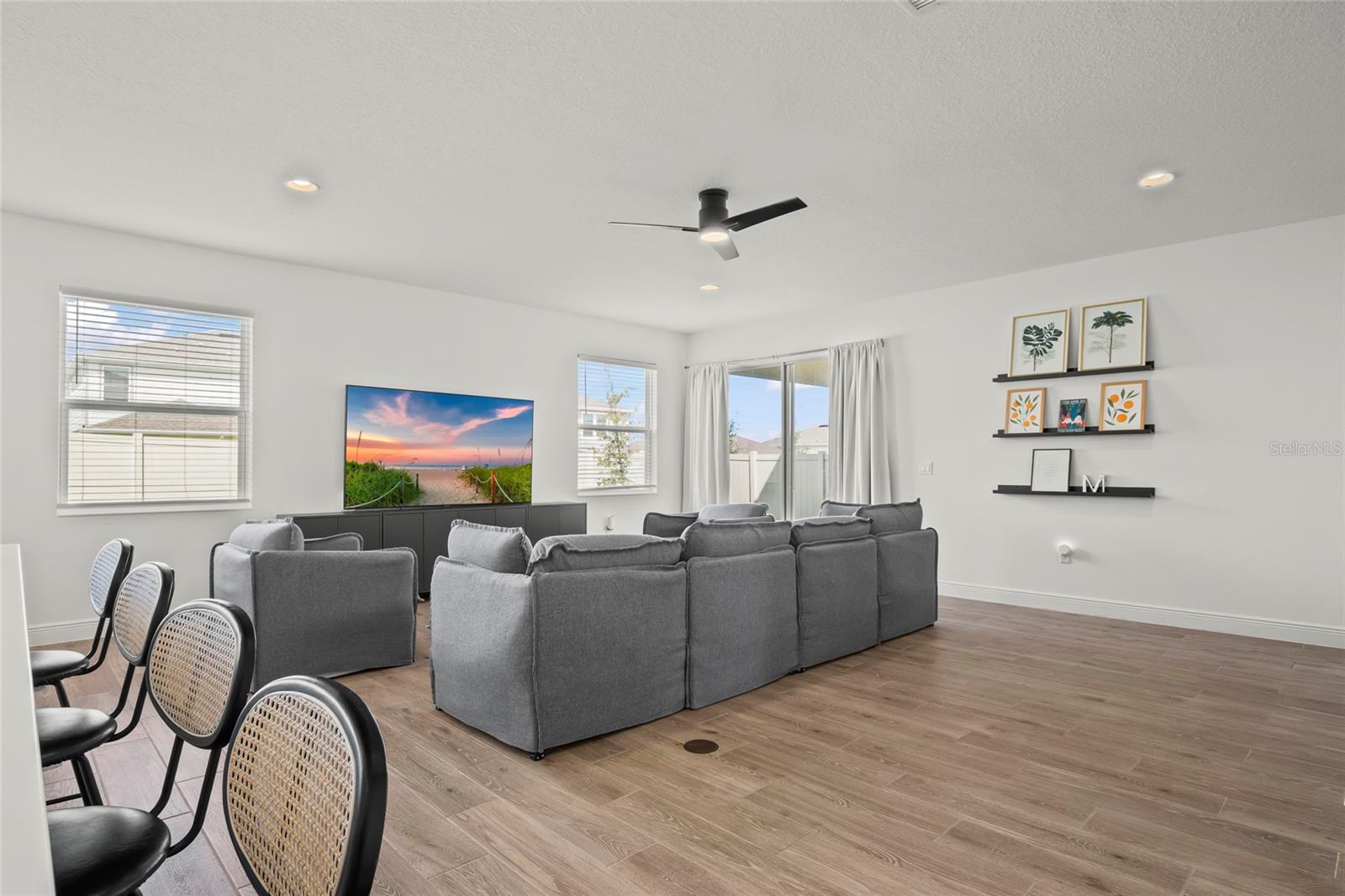 RIDGEVIEW PH 2 - Residential