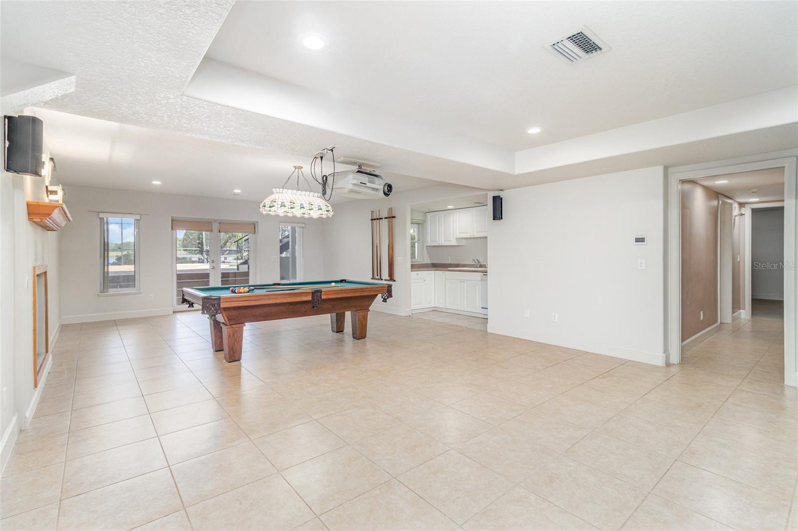 DOWN POINT SUB - Residential