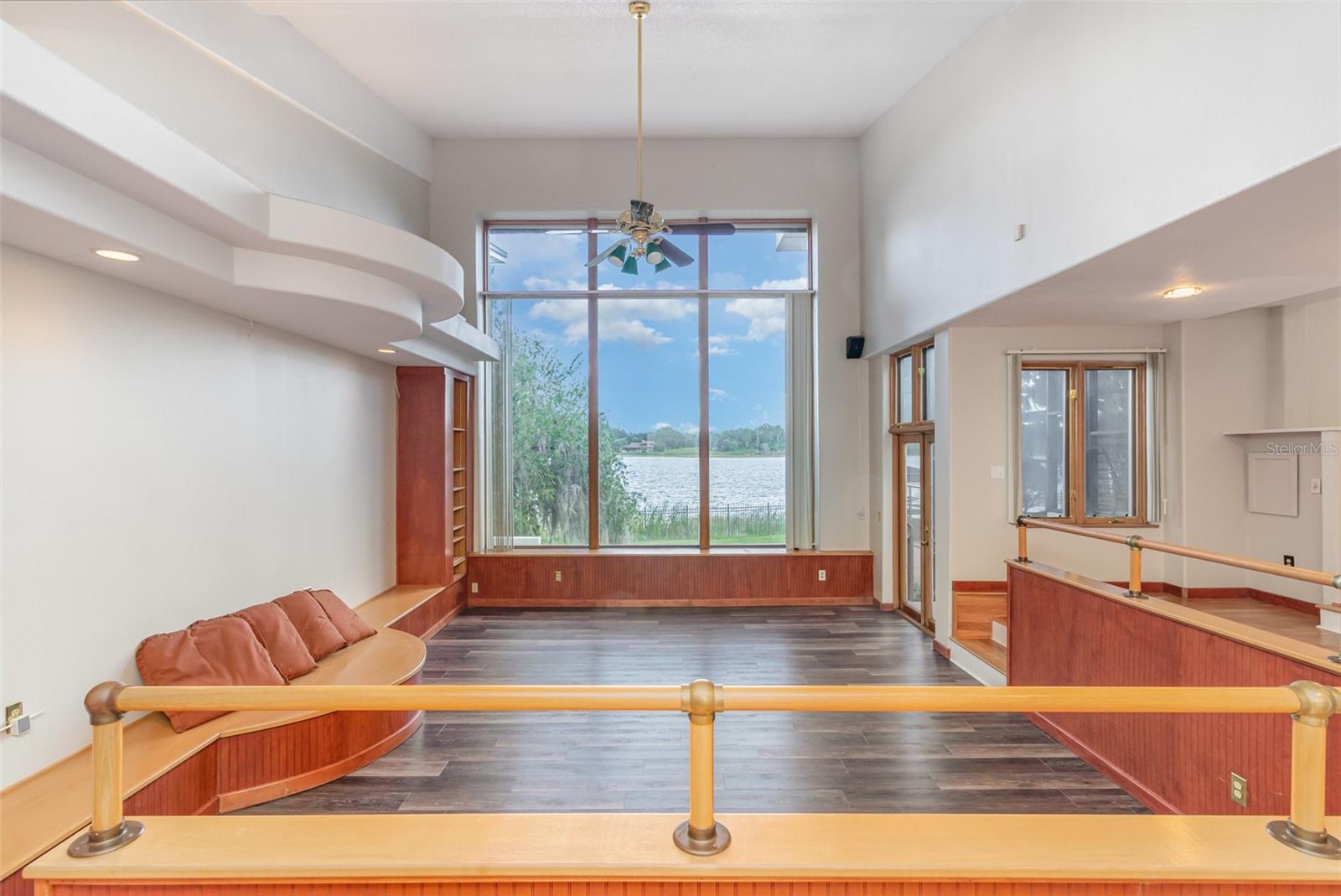 DOWN POINT SUB - Residential