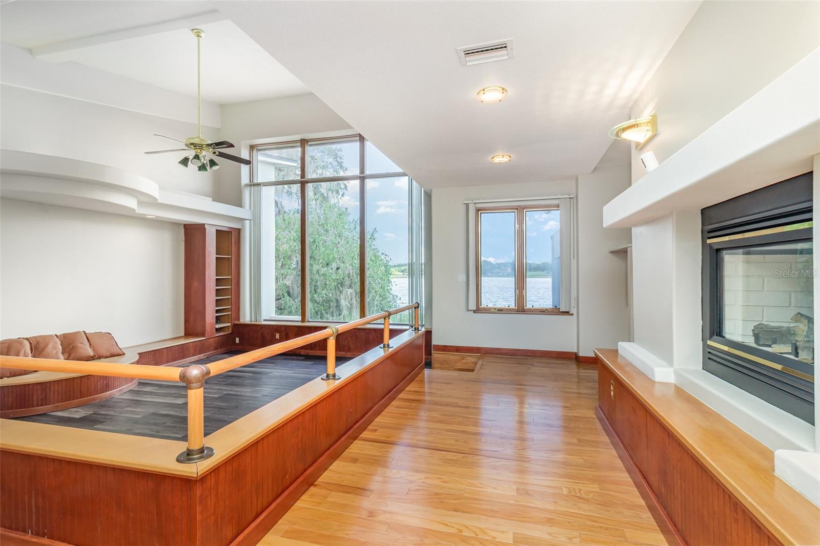 DOWN POINT SUB - Residential