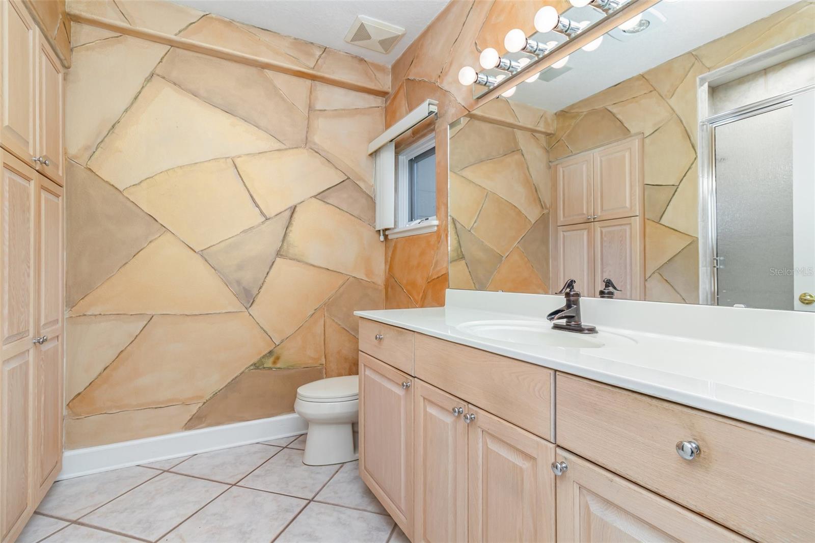 DOWN POINT SUB - Residential