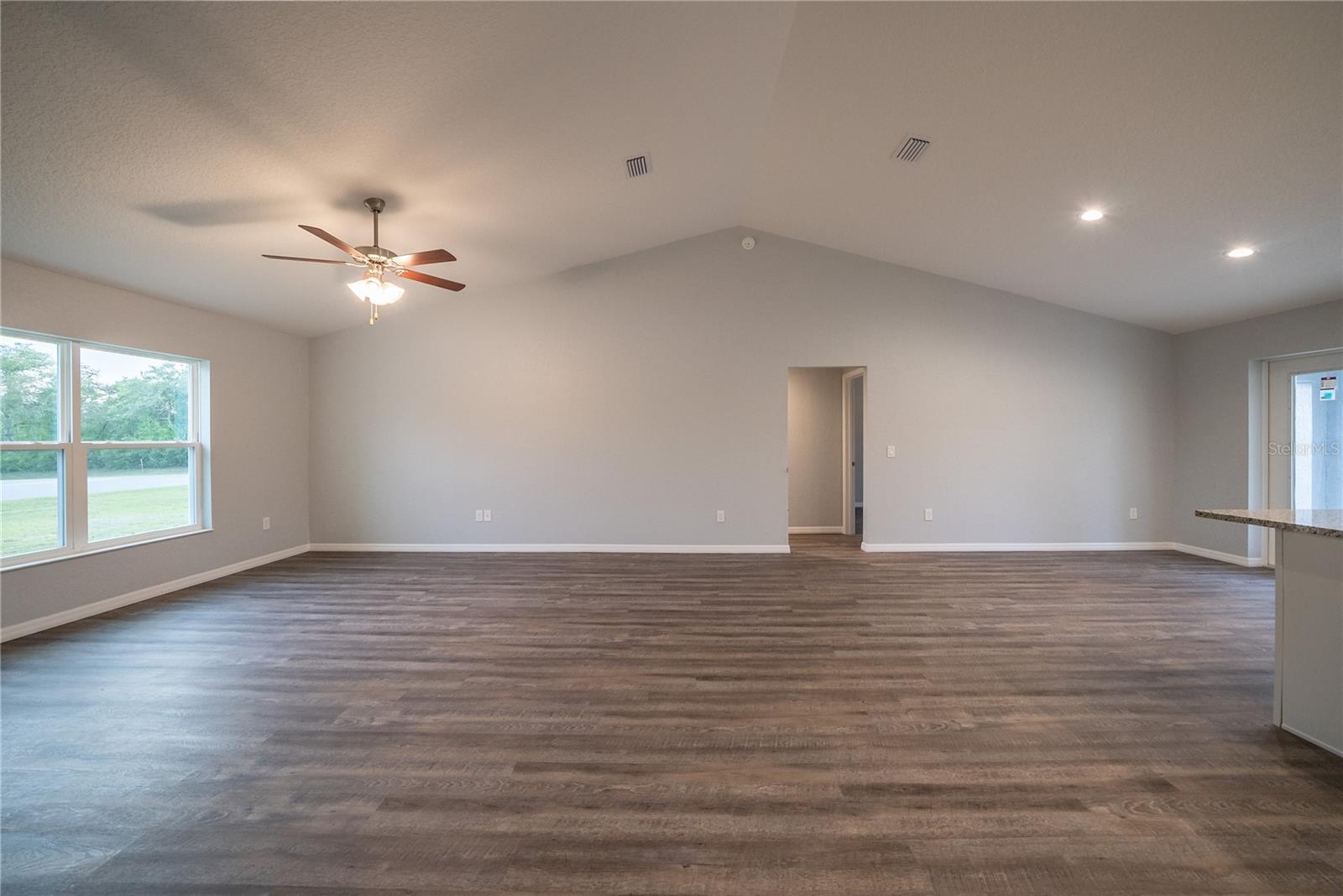 MARION OAKS UN 05 - Residential