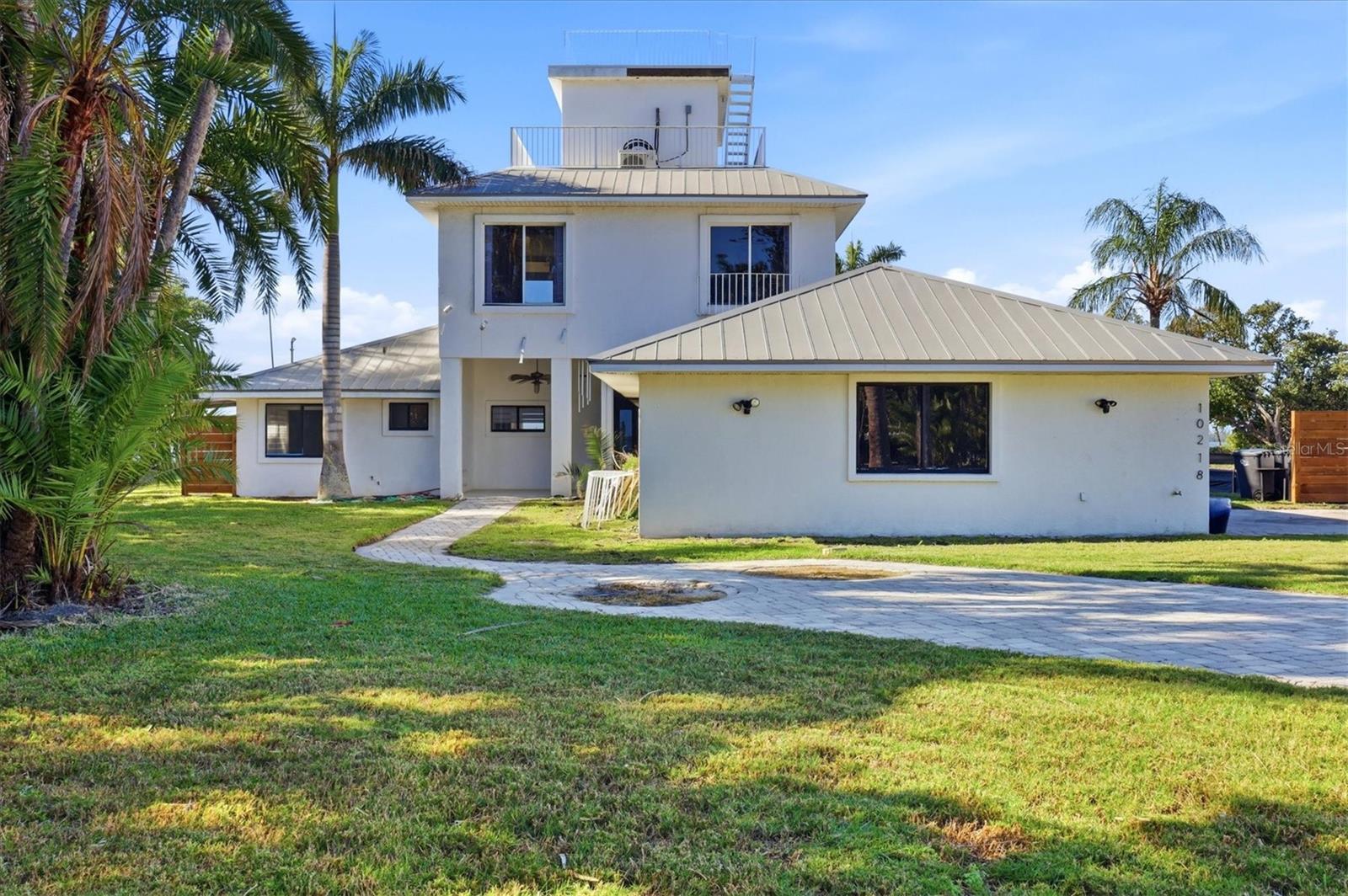 BAY BEACH - Residential