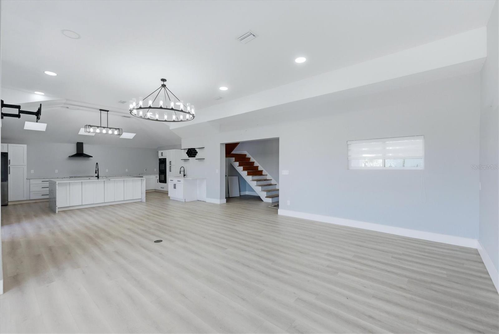 BAY BEACH - Residential