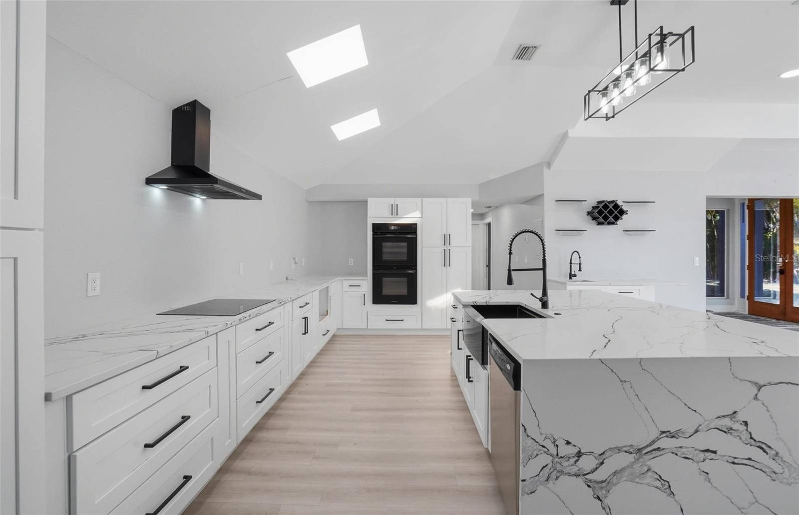 BAY BEACH - Residential