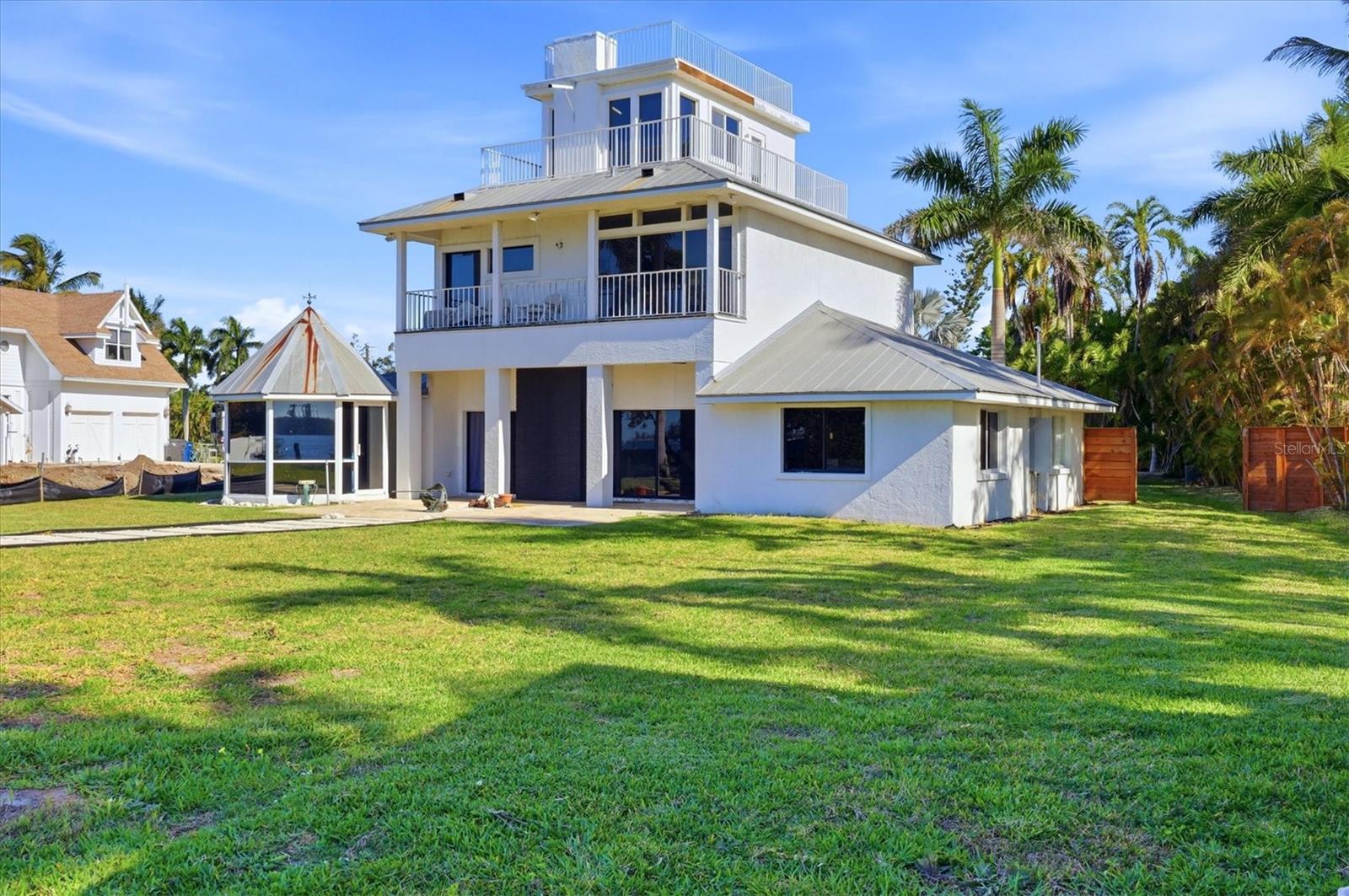 BAY BEACH - Residential