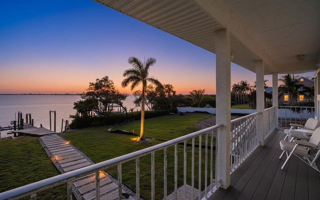 Photo of 10218 46th Avenue W, Bradenton, FL 34210 (MLS # A4686579)