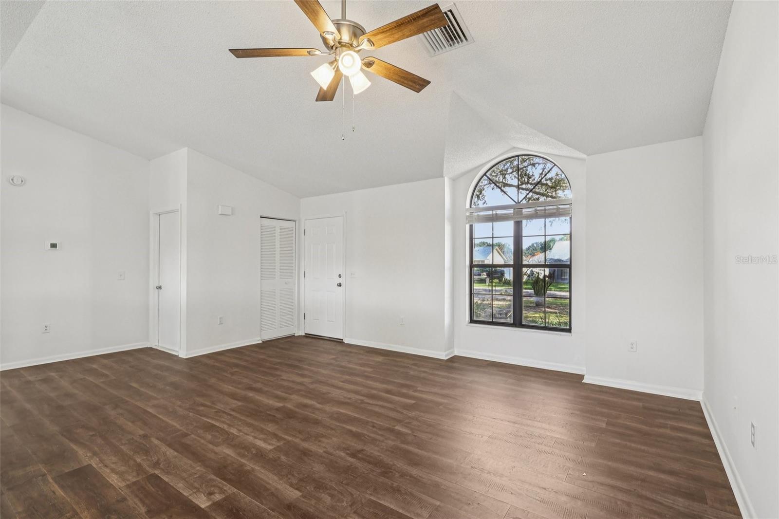 EUSTIS RIDGEVIEW AT EAST CROOKED LAKE ADD 01 - Residential