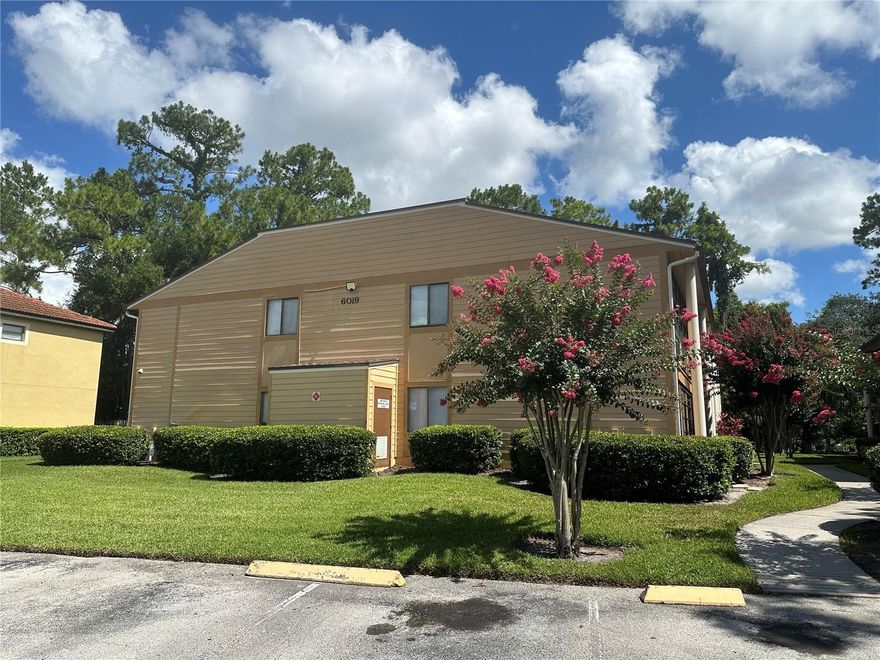 This beautiful 2 bedroom 2 bathroom private condo located in the community of Lakeview, conveniently located close to the airport, shopping, and restaurants, about 20 minutes from downtown and UCF.  Inside the condo features a combination of tile and luxury vinyl flooring, no carpet, large kitchen space, private balcony with washer/dryer, and ceiling fans.  Double primary bedrooms makes for ideal living space for two.