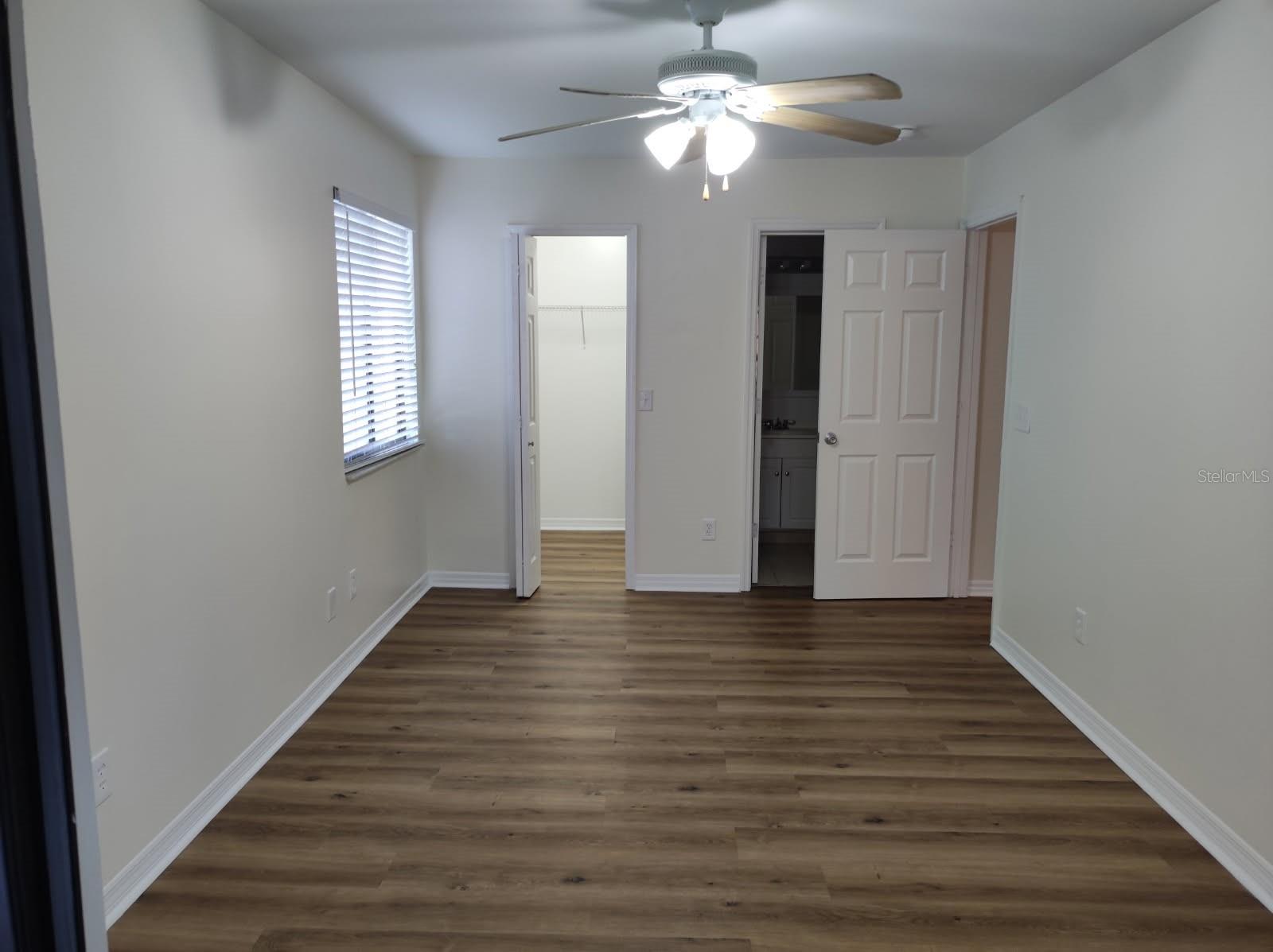 LAKEVIEW CONDO 06 - Residential Lease