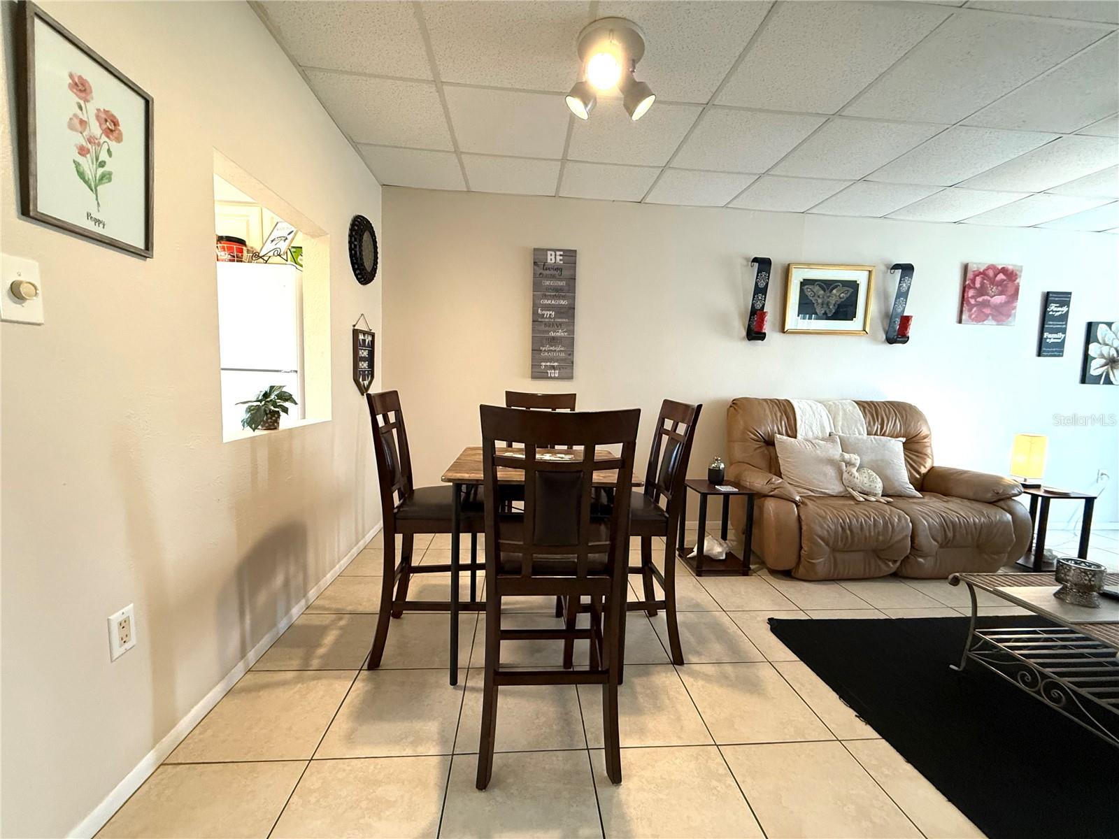 PLAZA VIEW - Residential