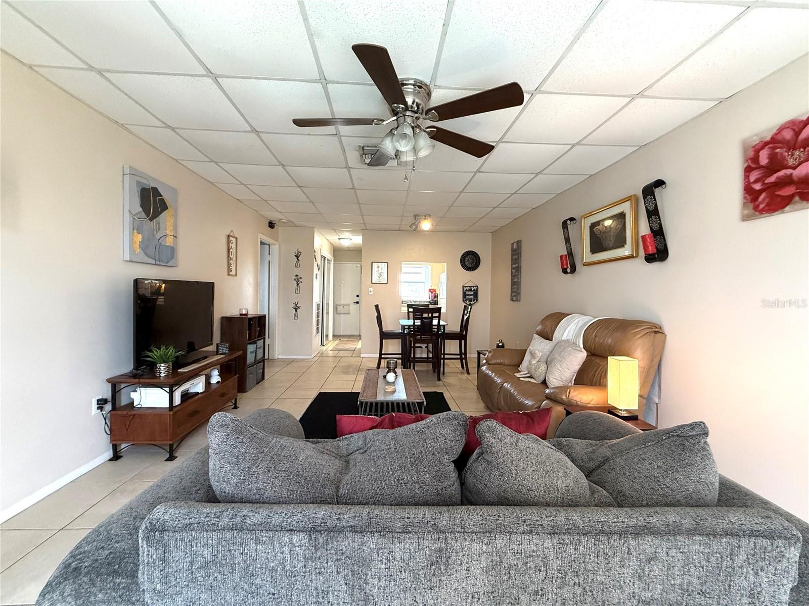 PLAZA VIEW - Residential