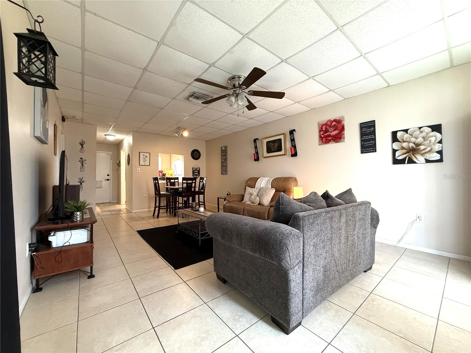 PLAZA VIEW - Residential