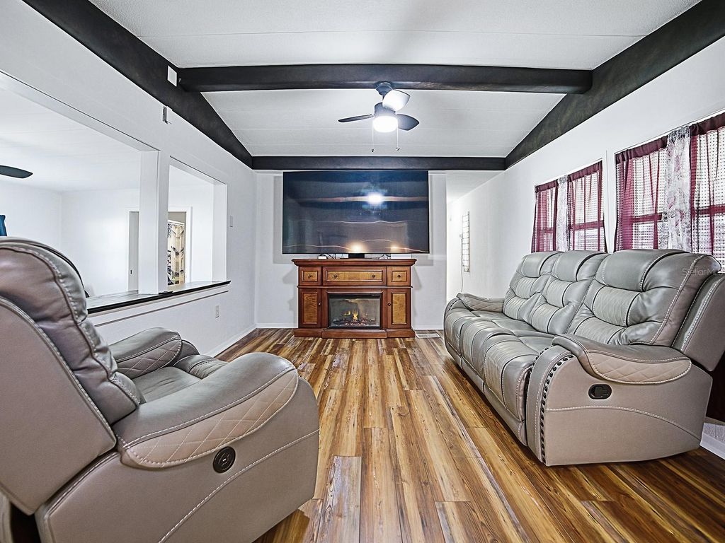 Photo of 211 Rue De Paresse, Tavares, FL 32778 (MLS # G5107214)