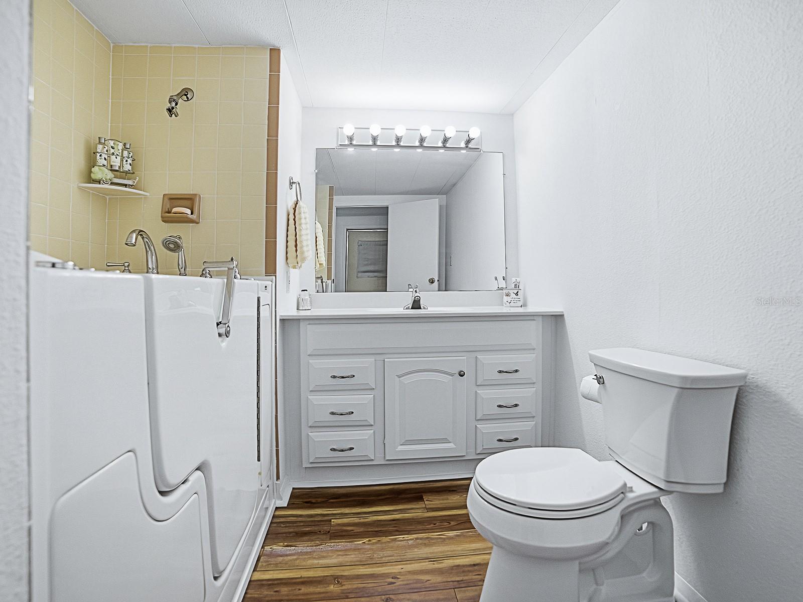 TAVARES LES CHATEAU VILLA MHP - Residential