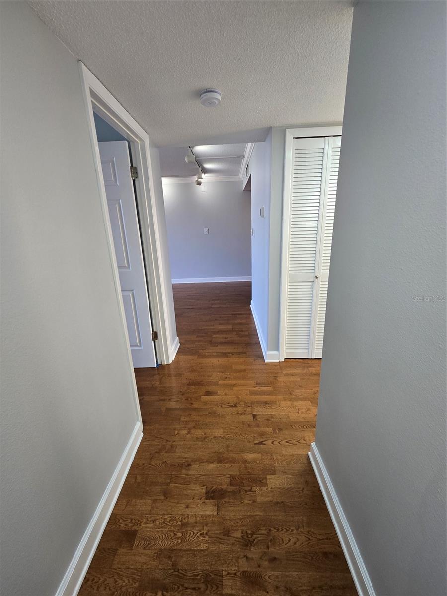 HARBOR BLUFFS WATERFRONT CONDO - Residential