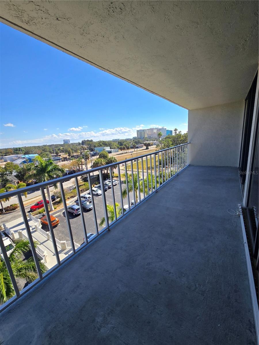 HARBOR BLUFFS WATERFRONT CONDO - Residential