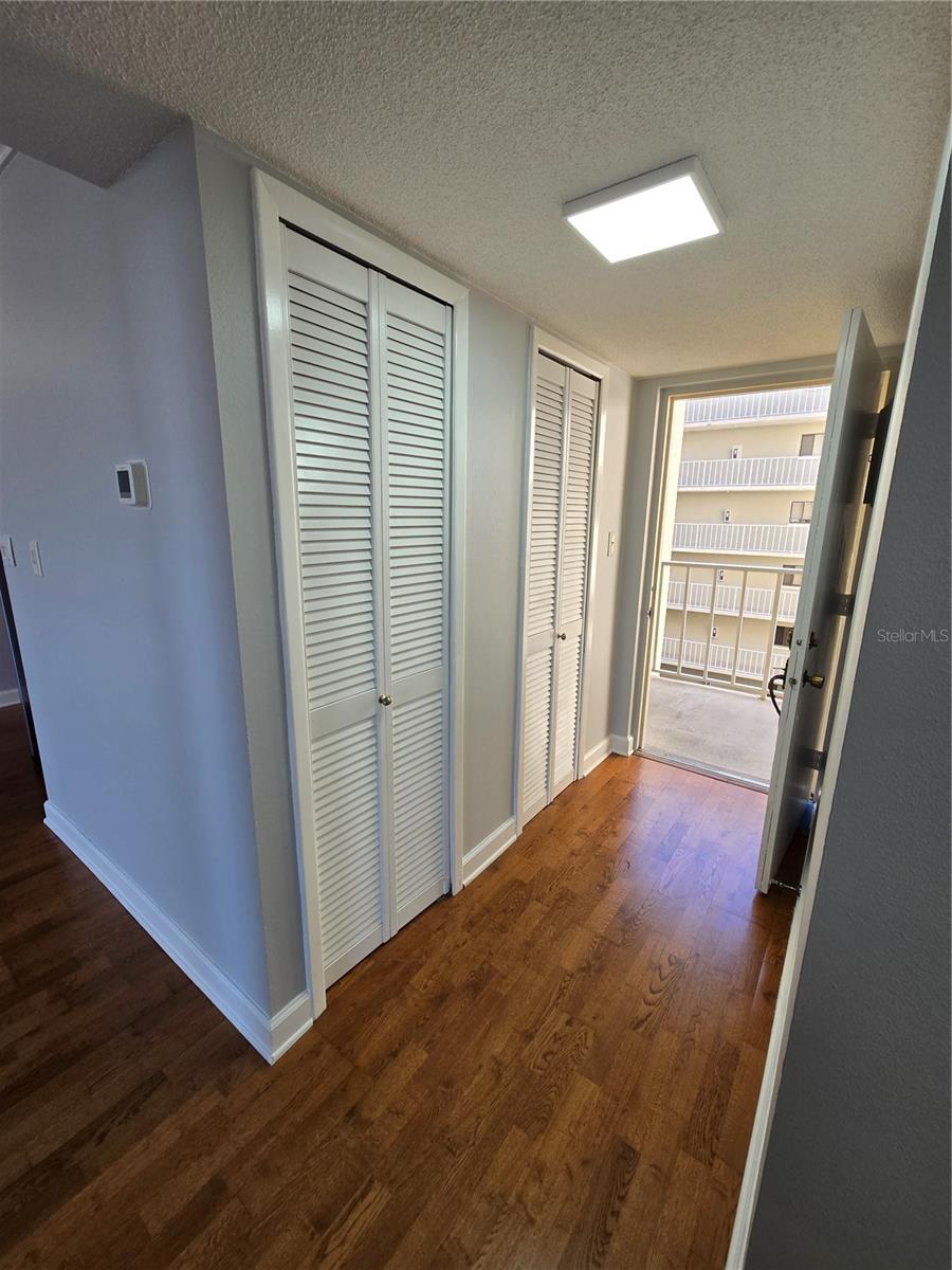 HARBOR BLUFFS WATERFRONT CONDO - Residential