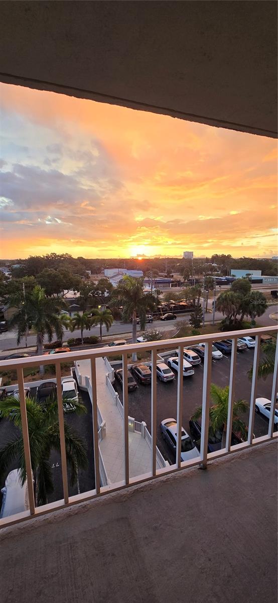 HARBOR BLUFFS WATERFRONT CONDO - Residential