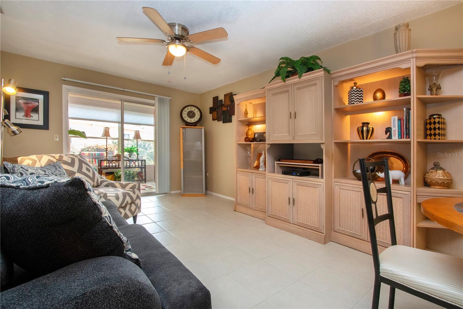 DESOTO SQUARE VILLAS PH I - Residential