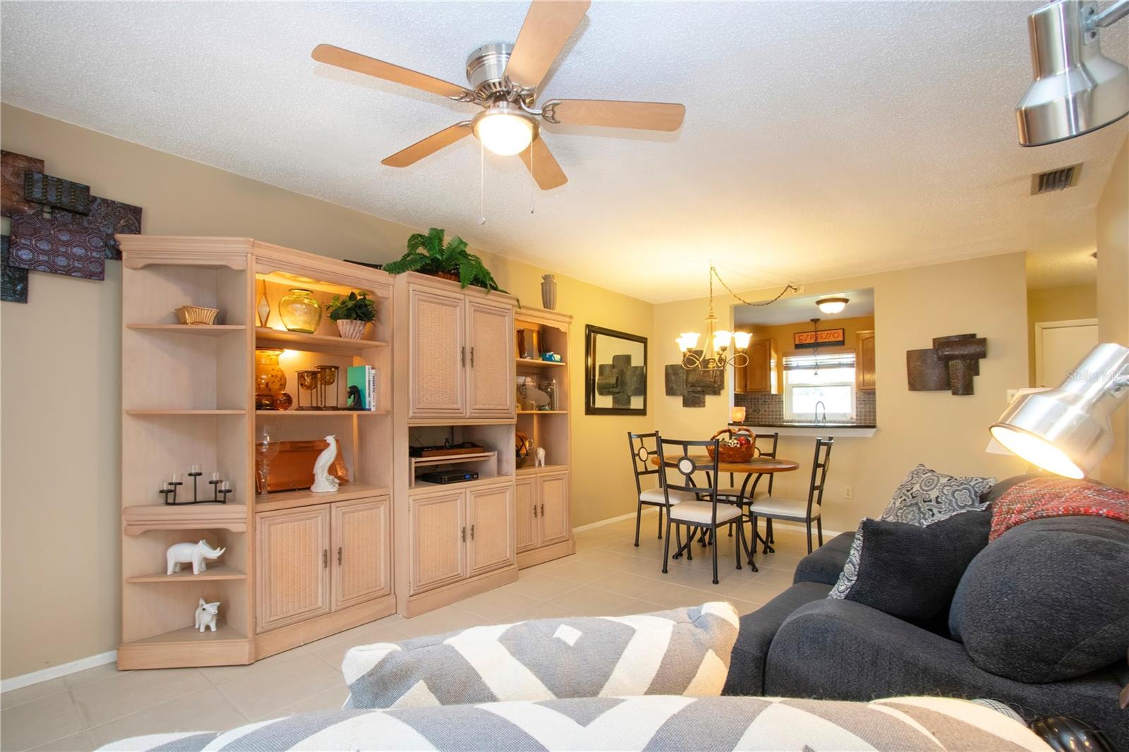 DESOTO SQUARE VILLAS PH I - Residential