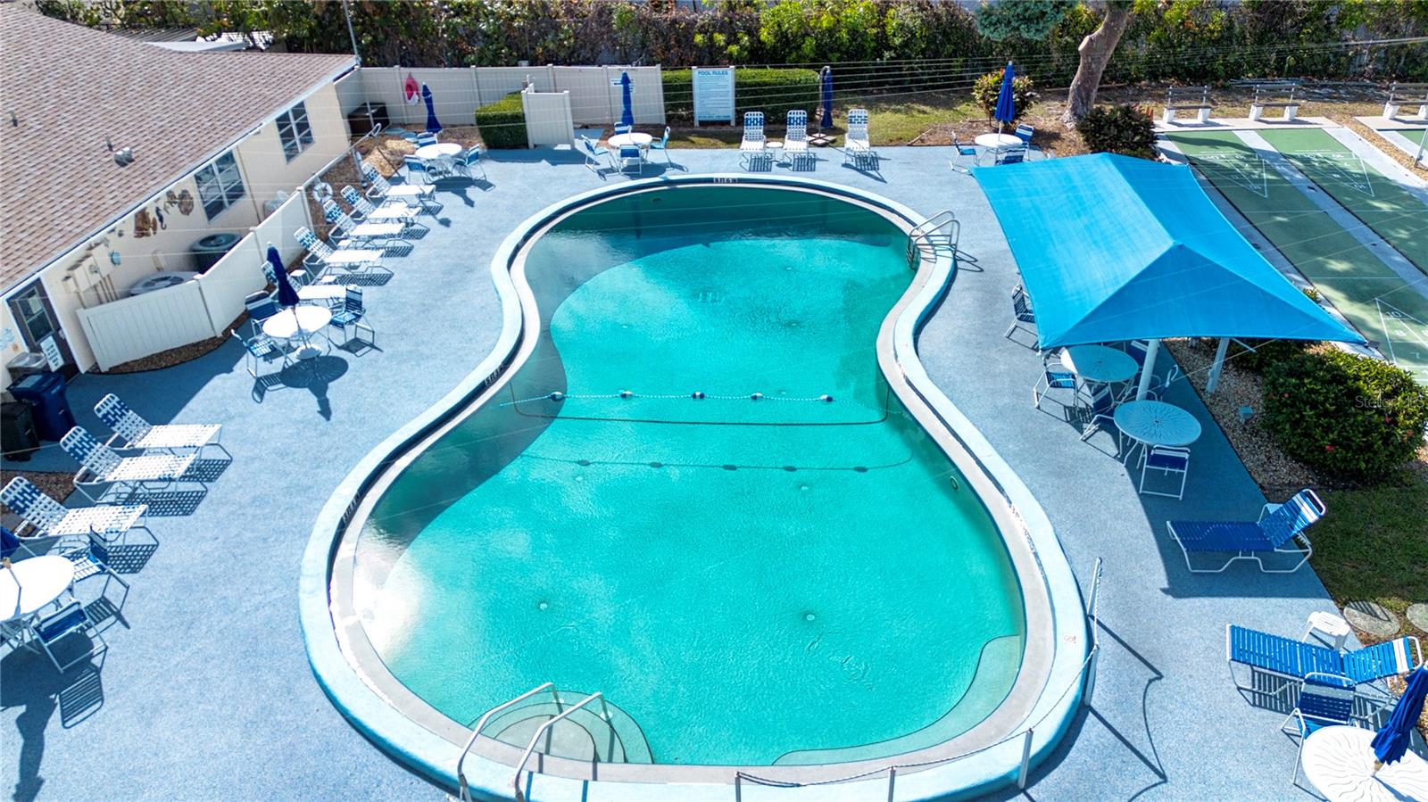 DESOTO SQUARE VILLAS PH I - Residential