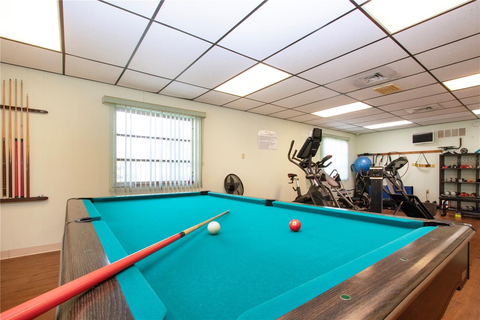 DESOTO SQUARE VILLAS PH I - Residential