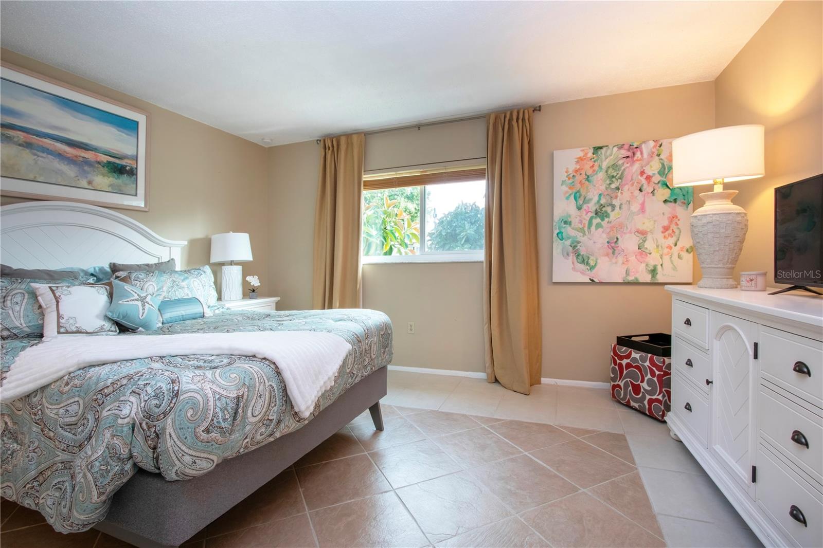 DESOTO SQUARE VILLAS PH I - Residential