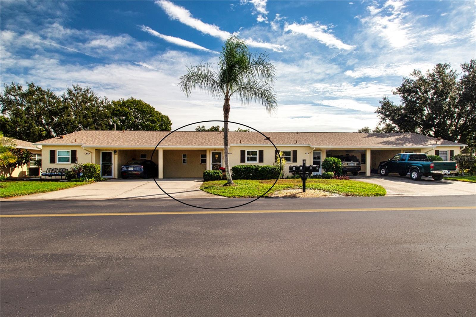 390 W 301 BOULEVARD W 2C