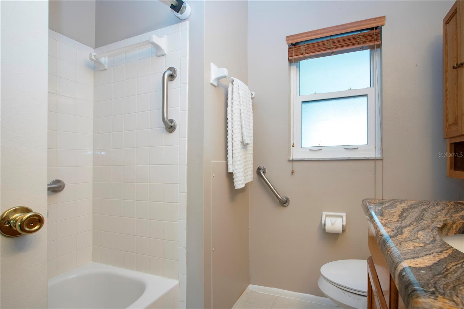 DESOTO SQUARE VILLAS PH I - Residential