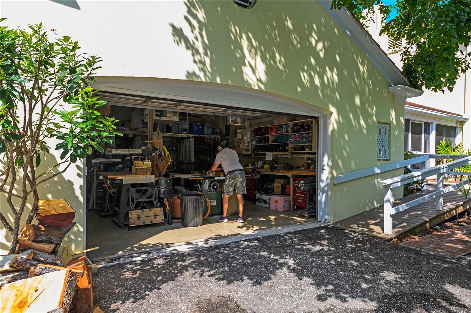 PELICAN COVE I - Residential