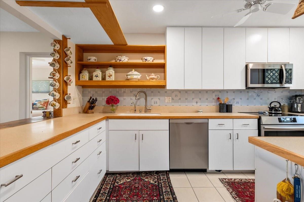 PELICAN COVE I - Residential