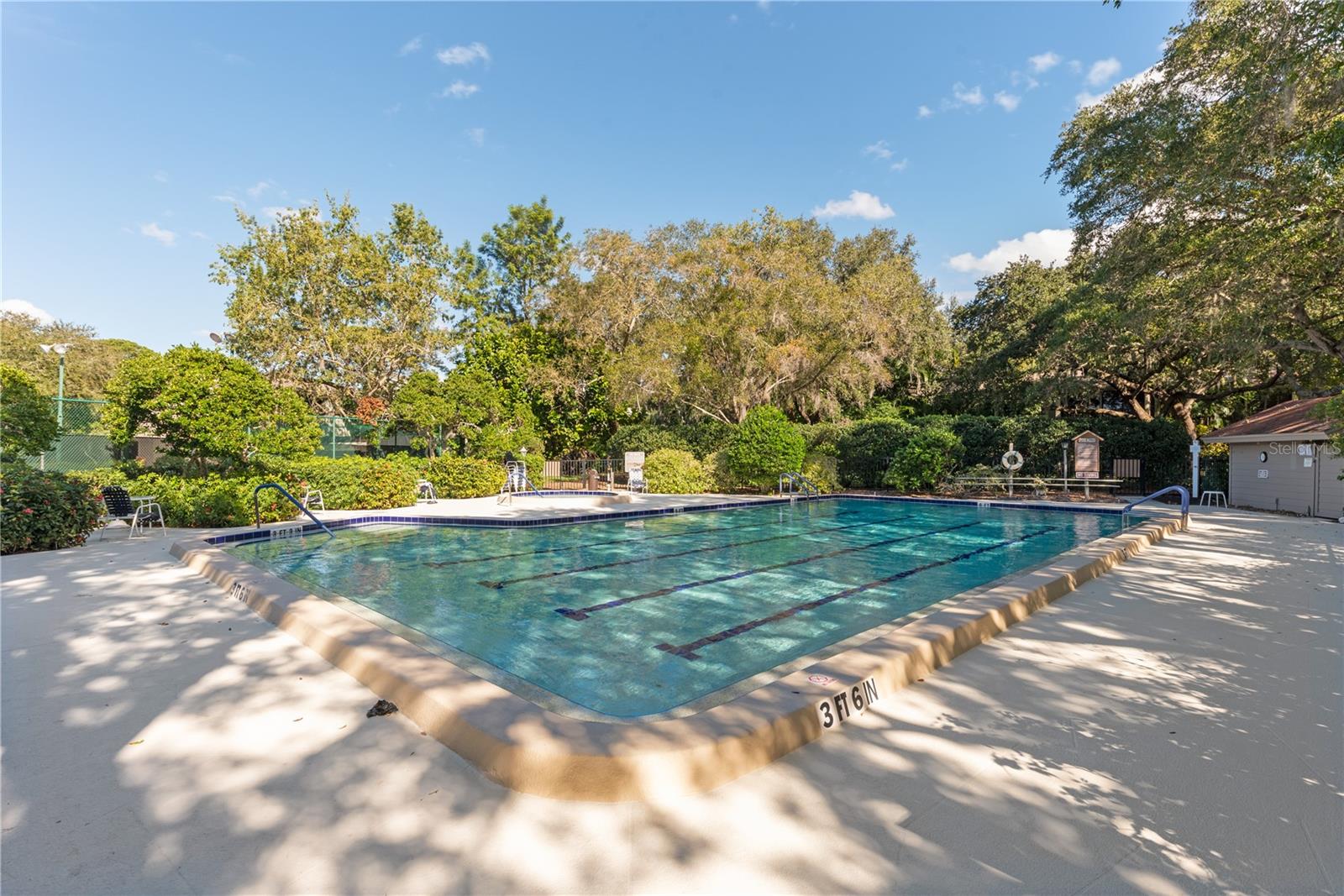 PELICAN COVE I - Residential