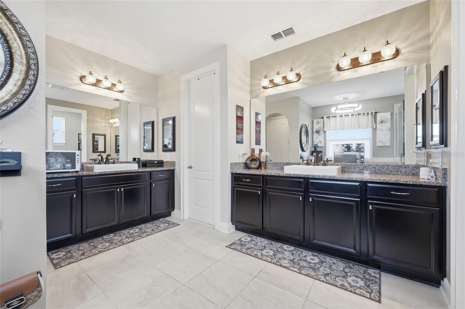 HUNTERS RUN PH 3 - Residential