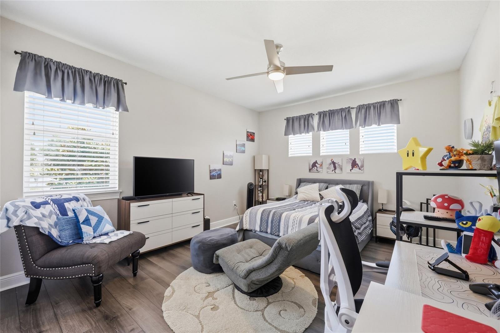 HUNTERS RUN PH 3 - Residential