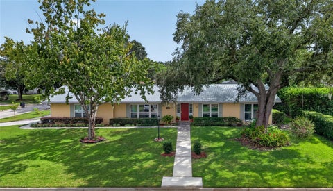 Photo of 148 Roper Drive, Winter Garden, FL 34787 (MLS # O6435330)