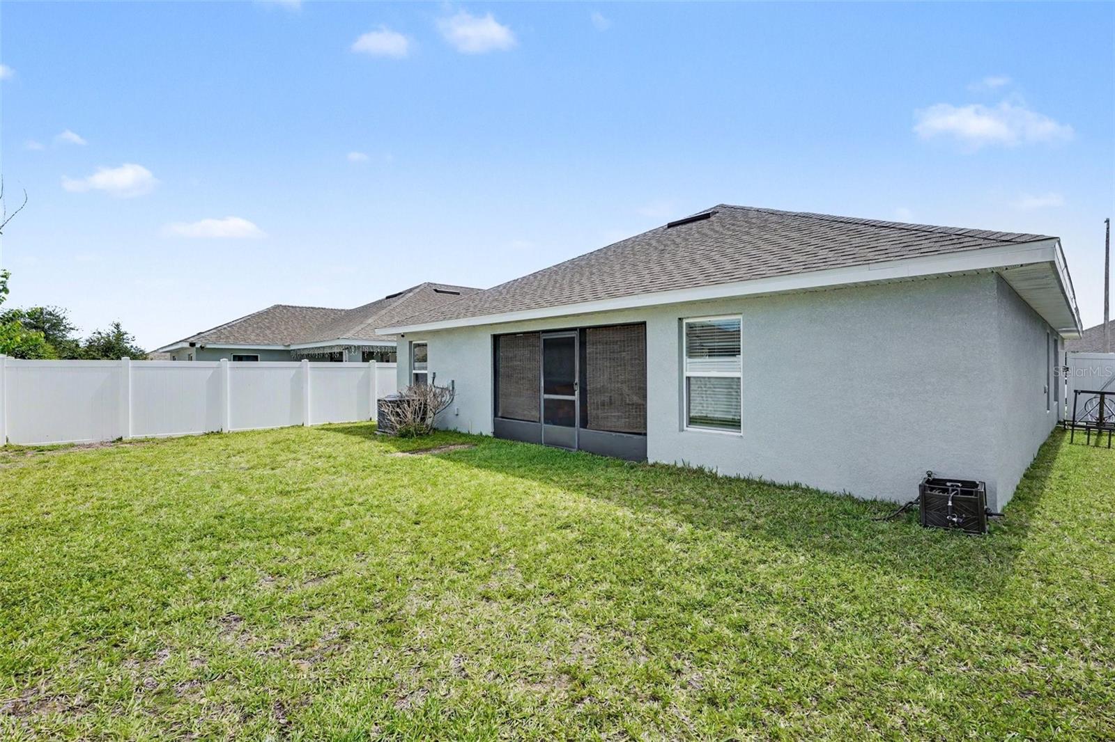 RIDGE AT HLND MDWS - Residential