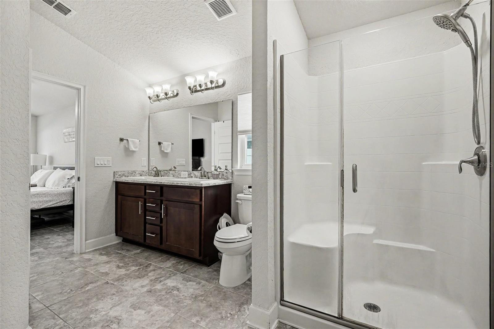 RIDGE AT HLND MDWS - Residential