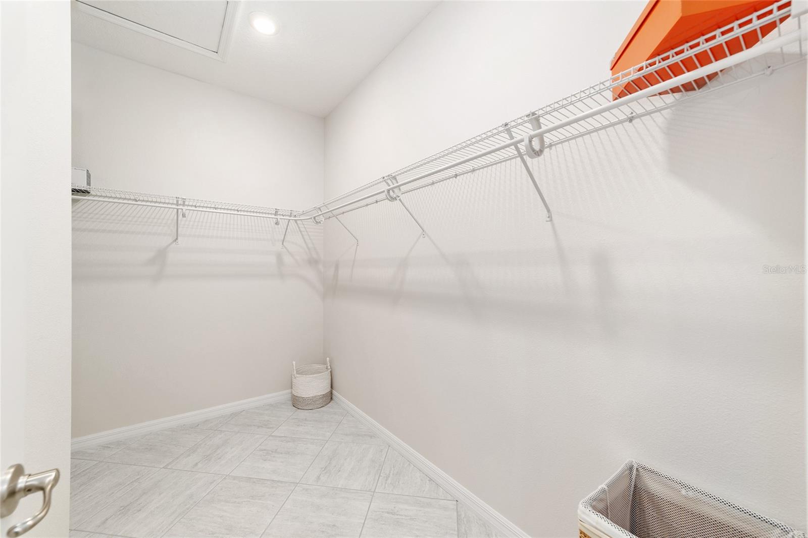 INDIGO EAST - Residential