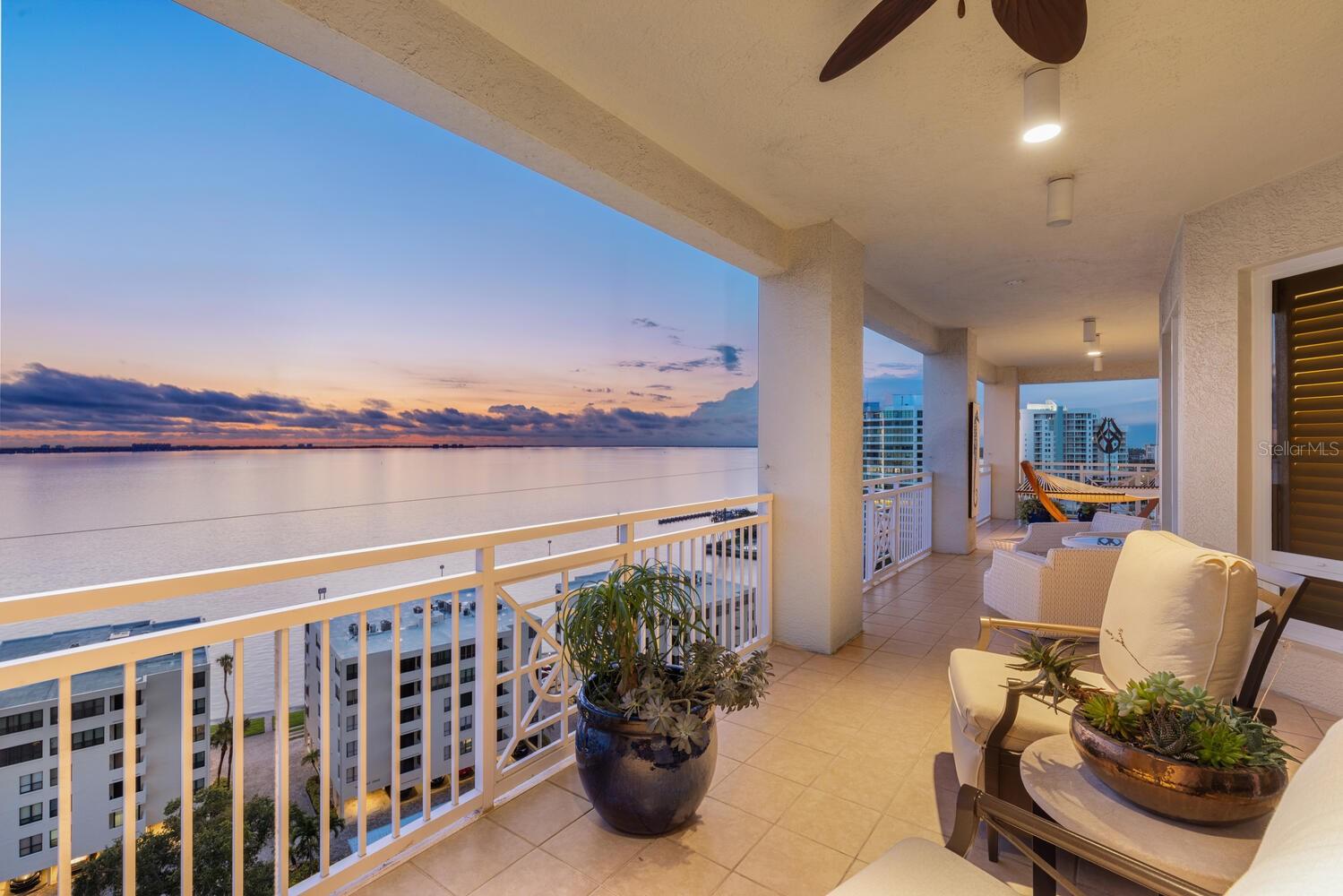 THE TOWER RESIDENCES - Residential