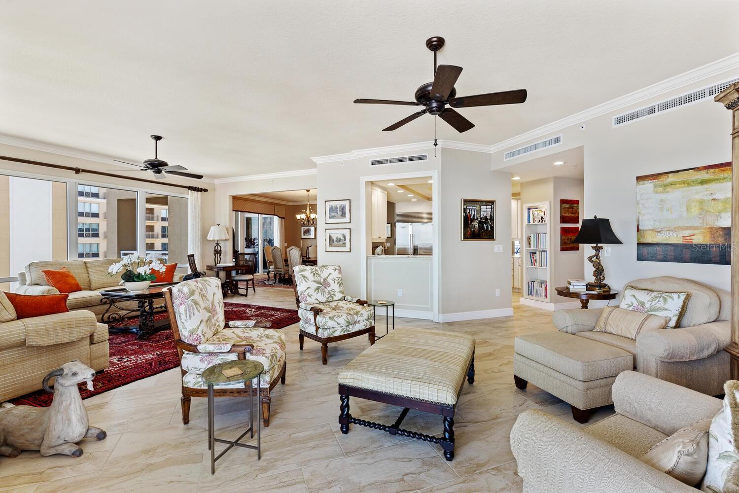 THE TOWER RESIDENCES - Residential