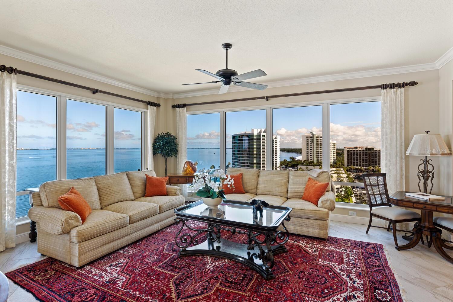 THE TOWER RESIDENCES - Residential