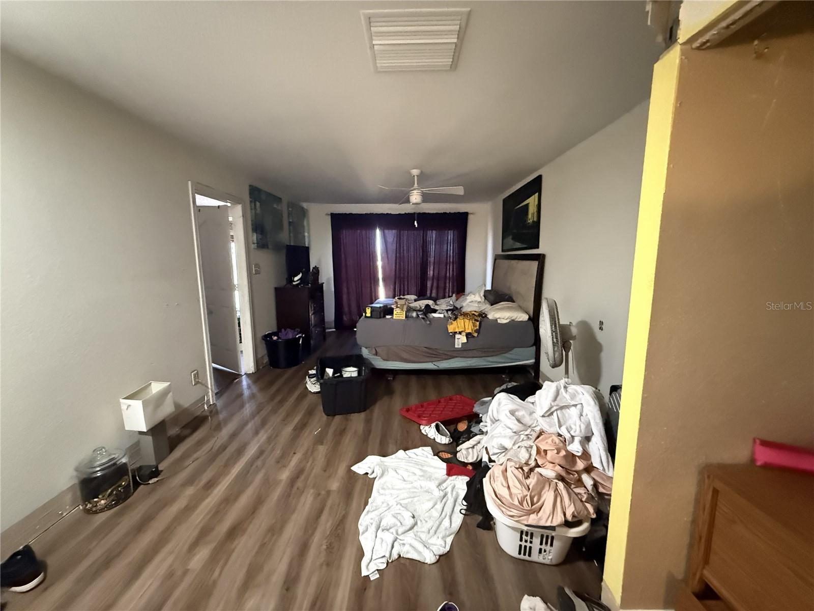 THE TAMPA RACQUET CLUB A CONDO - Residential