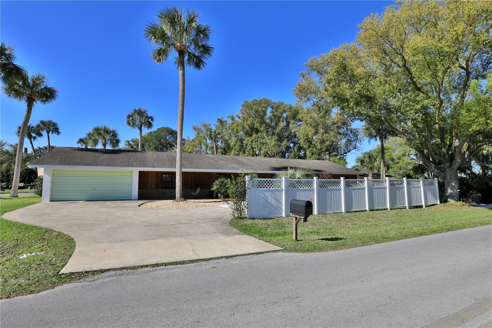 11230 SE TIMUCUAN ROAD