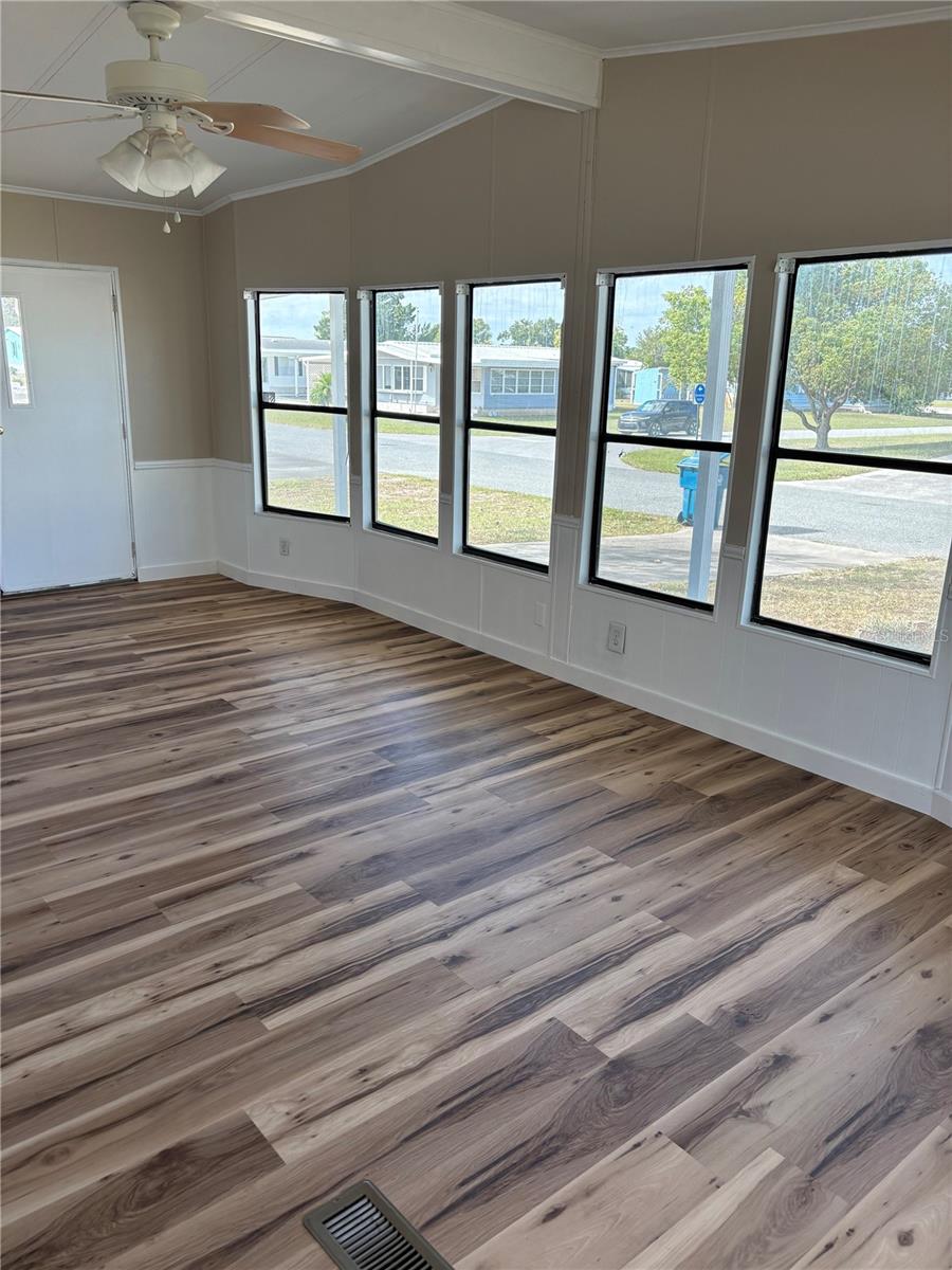 BROOKRIDGE COMMUNITY - Residential